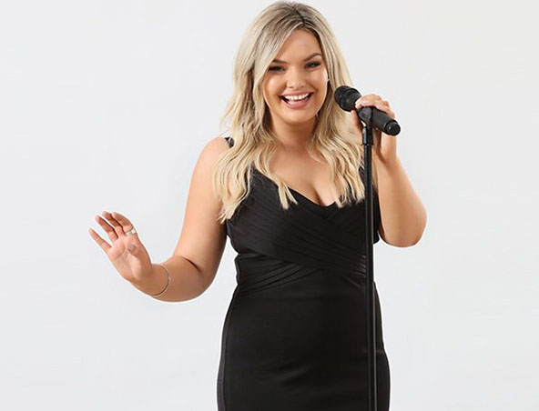 Wedding Singer Melbourne - Kellie - Musicians Cover Bands